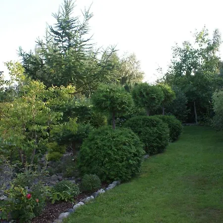 Dorf Stille - Huetten In Den Gaerten Magra - Ecru Zakrzewo (Slawno)